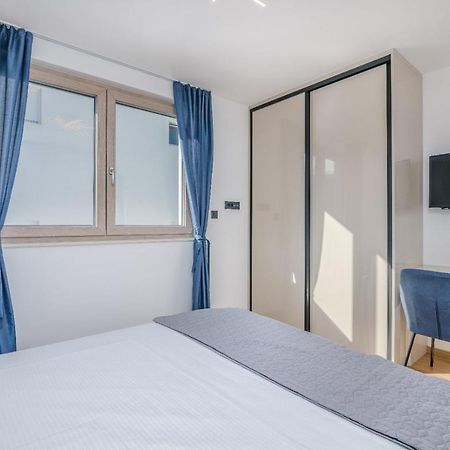 Villa Njivice Apartment Ema 外观 照片